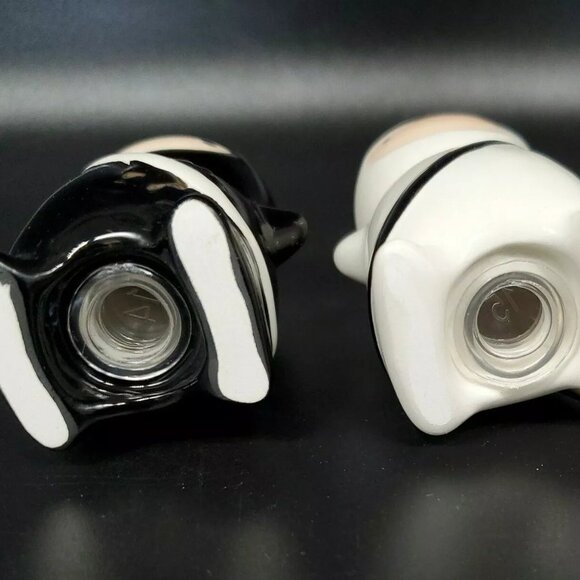 NINJA SALT AND PEPPER SHAKERS Set Ceramic Japanese Warriors Black White - Picture 6 of 12